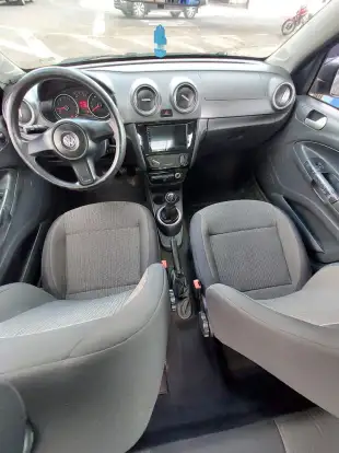 VOLKSWAGEN-VOYAGE-2012