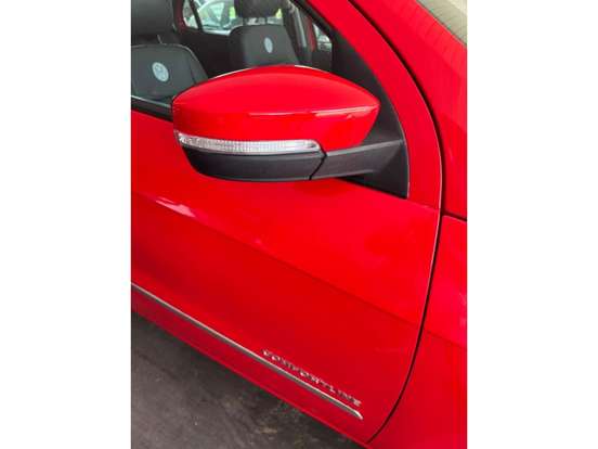 VOLKSWAGEN-VOYAGE-2015
