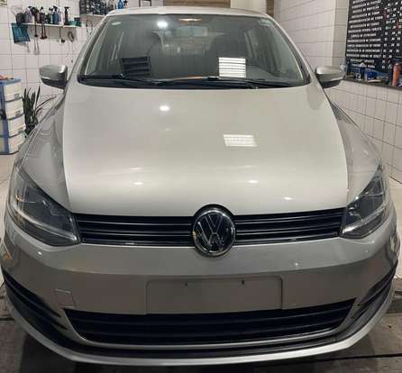 VOLKSWAGEN-FOX-2016