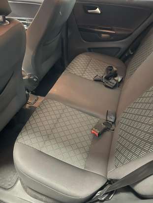 VOLKSWAGEN-FOX-2016