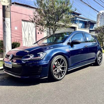 VOLKSWAGEN GOLF 2.0 TSI GTI 16V TURBO GASOLINA 4P AUTOMÁTICO