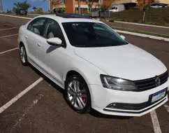VOLKSWAGEN JETTA 2.0 TSI HIGHLINE 211CV GASOLINA 4P TIPTRONIC VOLKSWAGEN JETTA 2.0 TSI HIGHLINE 211CV GASOLINA 4P TIPTRONIC