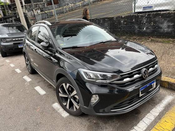 VOLKSWAGEN NIVUS 1.0 200 TSI TOTAL FLEX HIGHLINE AUTOMÁTICO