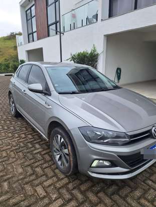 VOLKSWAGEN-POLO-2017