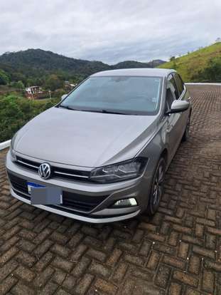 VOLKSWAGEN-POLO-2017
