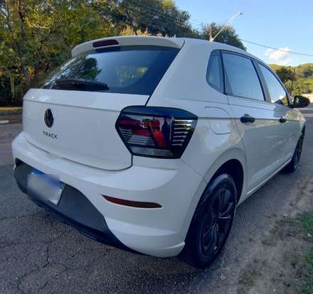 VOLKSWAGEN-POLO-2024