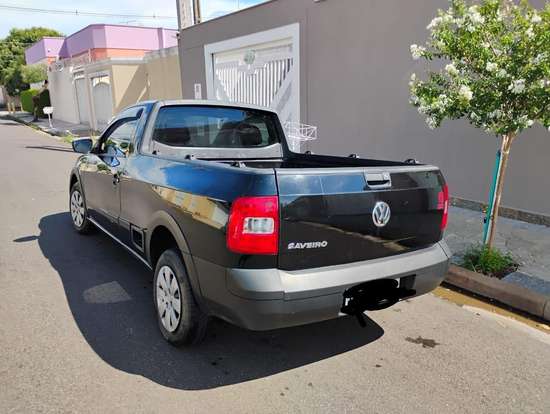 VOLKSWAGEN-SAVEIRO-1.6 MI CS 8V FLEX 2P MANUAL G.V VOLKSWAGEN-SAVEIRO-2013