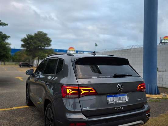 VOLKSWAGEN-TAOS-1.4 250 TSI TOTAL FLEX COMFORTLINE AUTOMÁTICO VOLKSWAGEN-TAOS-2024