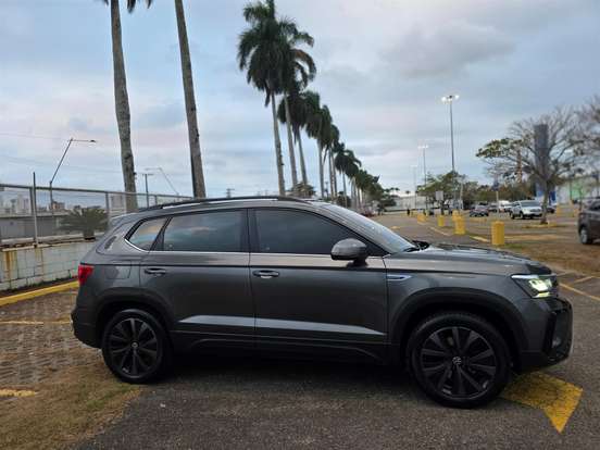 VOLKSWAGEN-TAOS-2024