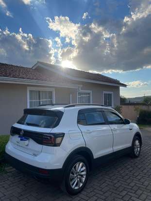 VOLKSWAGEN-T-CROSS-2019