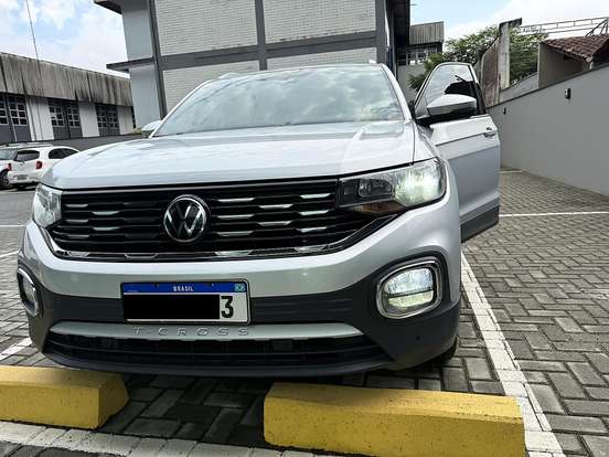 VOLKSWAGEN-T-CROSS-1.4 250 TSI TOTAL FLEX HIGHLINE AUTOMÁTICO VOLKSWAGEN-T-CROSS-2022
