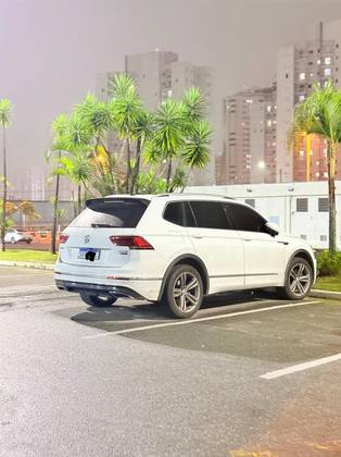 VOLKSWAGEN TIGUAN 2.0 350 TSI GASOLINA ALLSPACE R-LINE 4MOTION DSG