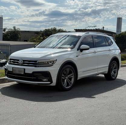 VOLKSWAGEN-TIGUAN-2019