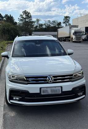 VOLKSWAGEN-TIGUAN-2019