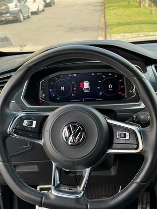 VOLKSWAGEN-TIGUAN-2019