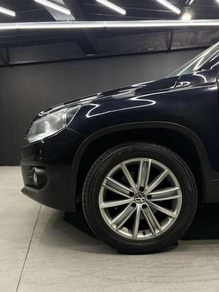 VOLKSWAGEN-TIGUAN-2.0 TSI 16V TURBO GASOLINA 4P TIPTRONIC VOLKSWAGEN-TIGUAN-2011