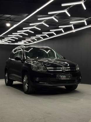VOLKSWAGEN-TIGUAN-2.0 TSI 16V TURBO GASOLINA 4P TIPTRONIC VOLKSWAGEN-TIGUAN-2011