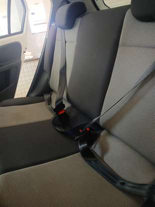 VOLKSWAGEN-UP-2016