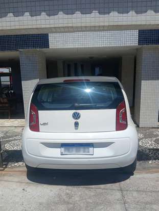 VOLKSWAGEN-UP-2016