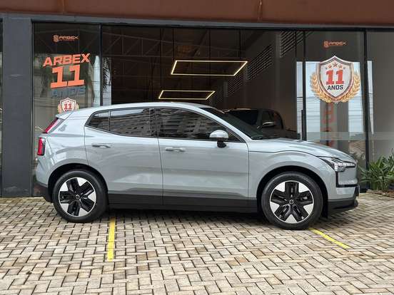 VOLVO-EX30-51 KW ELÉTRICO CORE VOLVO-EX30-2024