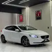 VOLVO V40 2.0 T4 KINETIC GASOLINA 4P AUTOMÁTICO VOLVO V40 2.0 T4 KINETIC GASOLINA 4P AUTOMÁTICO