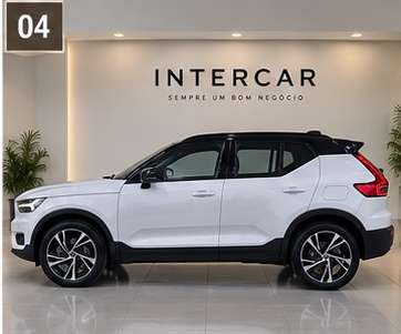 VOLVO-XC40-2021
