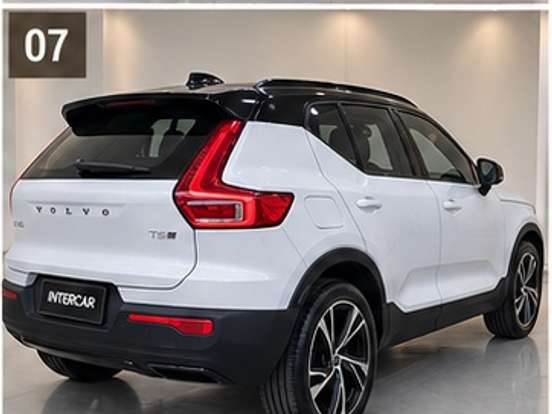 VOLVO-XC40-1.5 T5 RECHARGE R-DESIGN GEARTRONIC VOLVO-XC40-2021