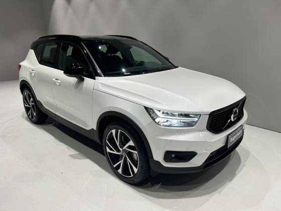 VOLVO XC40 1.5 T5 RECHARGE R-DESIGN GEARTRONIC