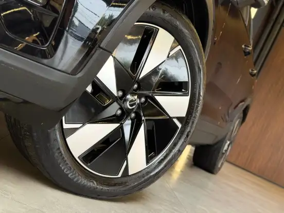 VOLVO-XC40-P6 RECHARGE ELECTRIC PLUS VOLVO-XC40-2023