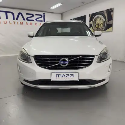 VOLVO-XC60-2016