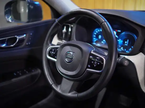 VOLVO-XC60-2.0 T8 HYBRID INSCRIPTION AWD GEARTRONIC VOLVO-XC60-2020