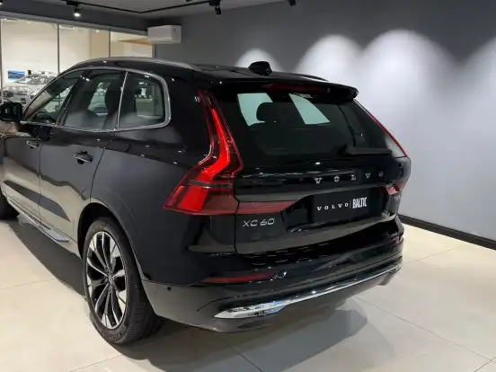 VOLVO-XC60-2.0 T8 PHEV ULTRA AWD GEARTRONIC VOLVO-XC60-2025