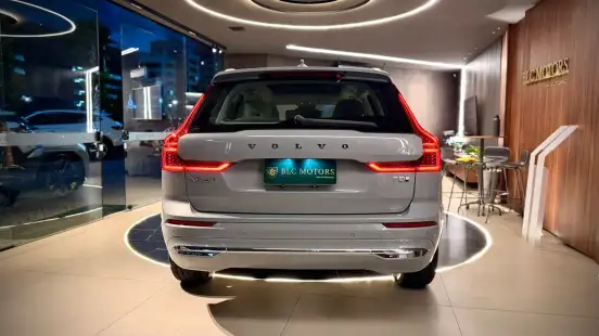VOLVO-XC60-2026