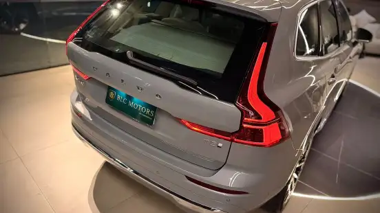 VOLVO-XC60-2026