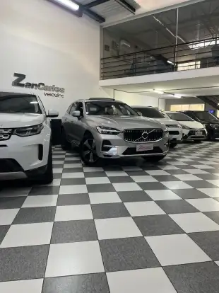 VOLVO-XC60-2022