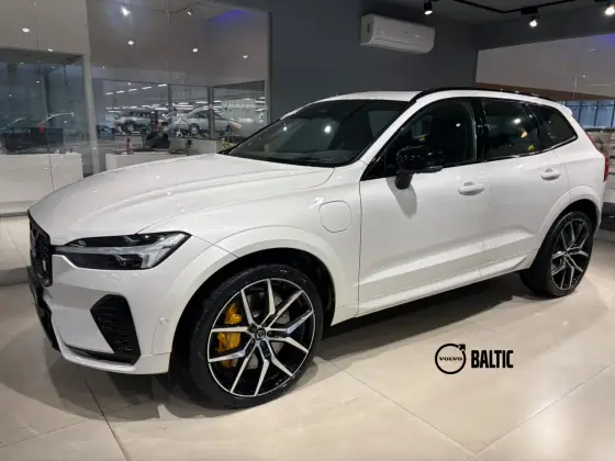 VOLVO XC60 2.0 T8 RECHARGE POLESTAR ENGINEERED AWD GEARTRONIC