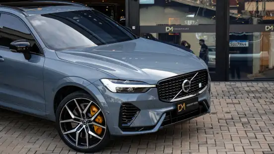 VOLVO-XC60-2024