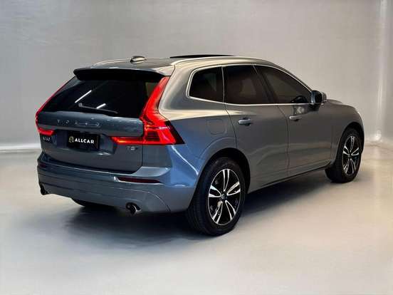 VOLVO-XC60-2.0 T5 GASOLINA MOMENTUM AWD GEARTRONIC VOLVO-XC60-2017