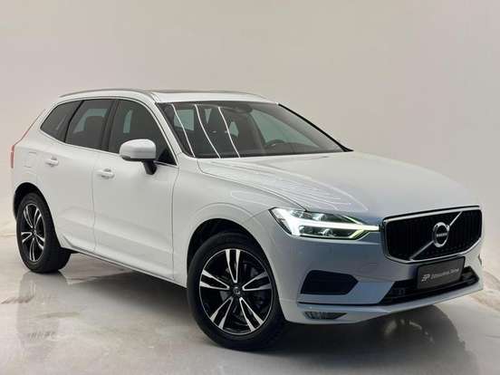 VOLVO-XC60-2.0 T5 GASOLINA MOMENTUM AWD GEARTRONIC VOLVO-XC60-2019