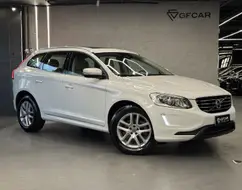 VOLVO XC60 2.0 T5 MOMENTUM GASOLINA 4P AUTOMÁTICO VOLVO XC60 2.0 T5 MOMENTUM GASOLINA 4P AUTOMÁTICO