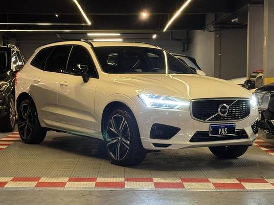 VOLVO XC60 2.0 T8 HYBRID R-DESIGN AWD GEARTRONIC