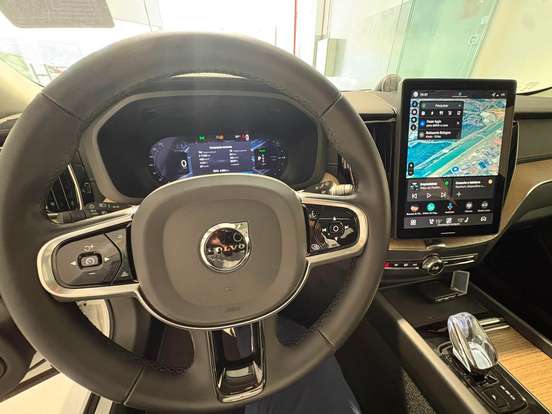 VOLVO-XC60-2.0 T8 PHEV ULTRA AWD GEARTRONIC VOLVO-XC60-2026