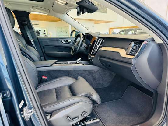 VOLVO-XC60-2.0 T8 PHEV ULTRA AWD GEARTRONIC VOLVO-XC60-2025