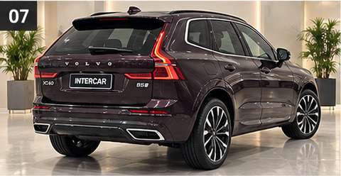 VOLVO-XC60-2025