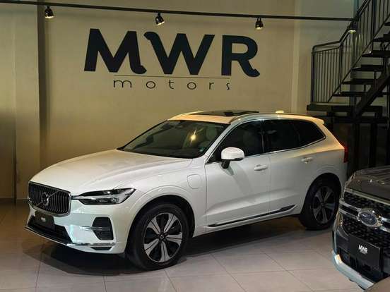 VOLVO-XC60-2022