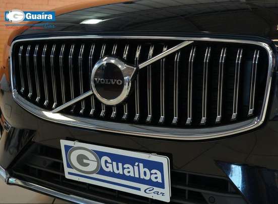 VOLVO-XC60-2022