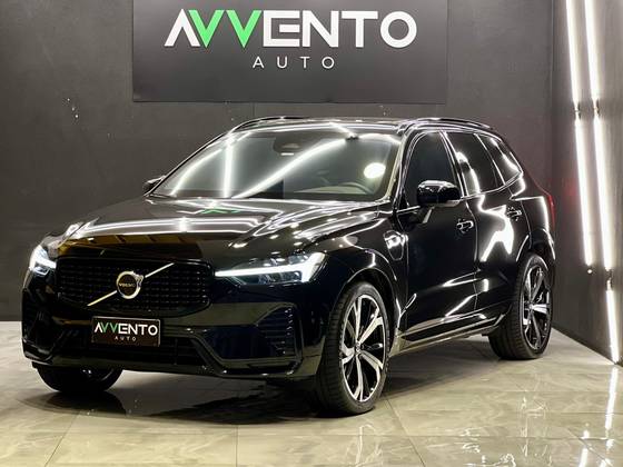 VOLVO XC60 2.0 T8 RECHARGE ULTIMATE DARK AWD GEARTRONIC