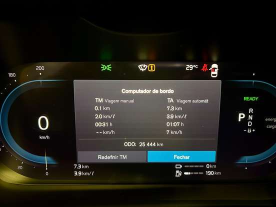 VOLVO-XC60-2022