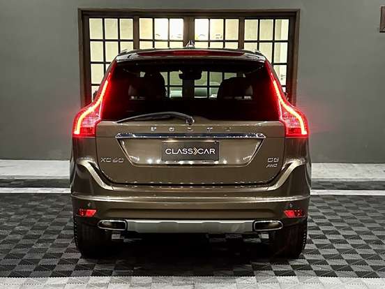 VOLVO-XC60-2.4 D5 KINETIC DIESEL AWD 4P AUTOMÁTICO VOLVO-XC60-2016