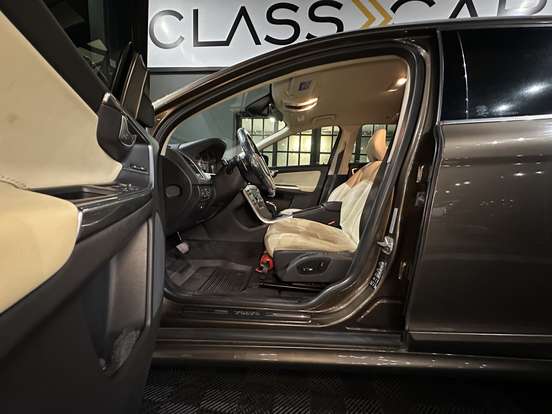 VOLVO-XC60-2.4 D5 KINETIC DIESEL AWD 4P AUTOMÁTICO VOLVO-XC60-2016